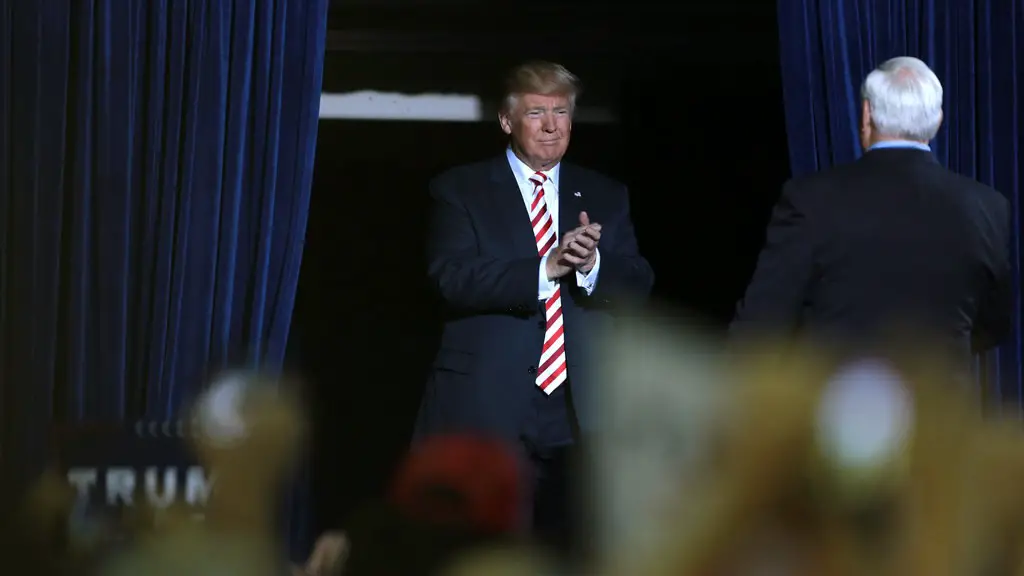 De cuanto es la fortuna de donald trump?